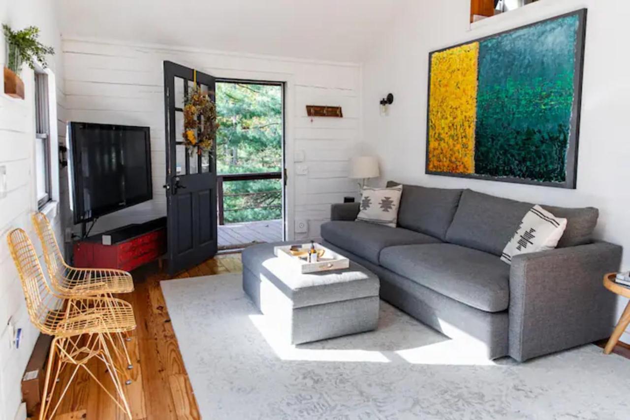 Villa Hot Tub Charming & Chic Mountain Gem On Sleepy Creek Berkeley Springs Esterno foto
