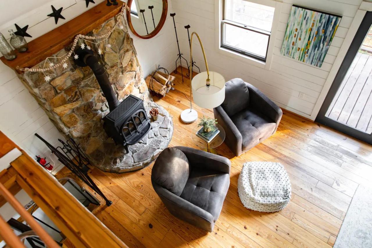 Villa Hot Tub Charming & Chic Mountain Gem On Sleepy Creek Berkeley Springs Esterno foto